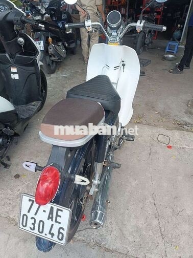 Honda Super Cub 50cc Xanh trắng