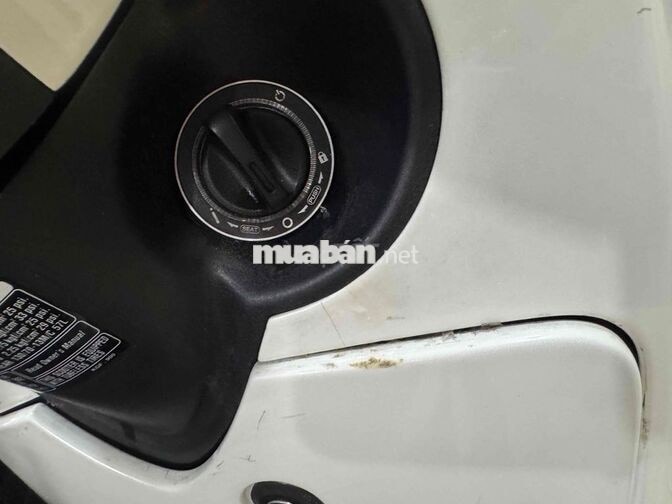 Honda SH 150cc Phun xăng điện tử Ý Trắng