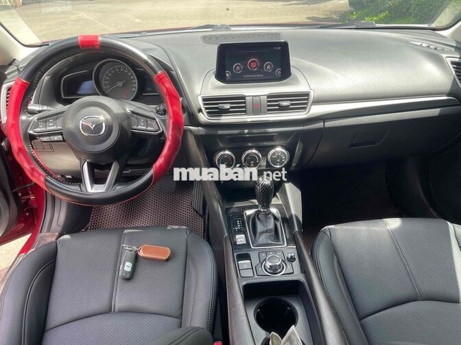 Mazda 3 2018 Spot FUIL option Tự động Đỏ