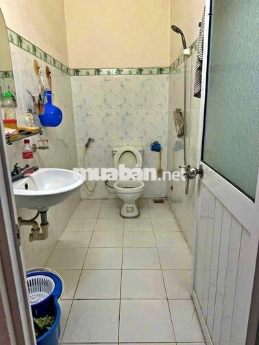 BÁN NHÀ HẺM XE HƠI 803 HUỲNH TẤN PHÁT