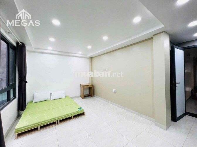 siêu phẩm căn Hộ view kính cửa sổ sát Trung tâm q1 gần Parc Mall
