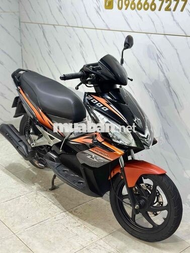 Honda Air Blade 2011 Đen, Cam