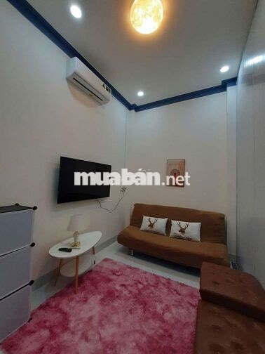 Cho thuê nhà nguyên căn mới xây full nội thất gần chợ Hưng Long