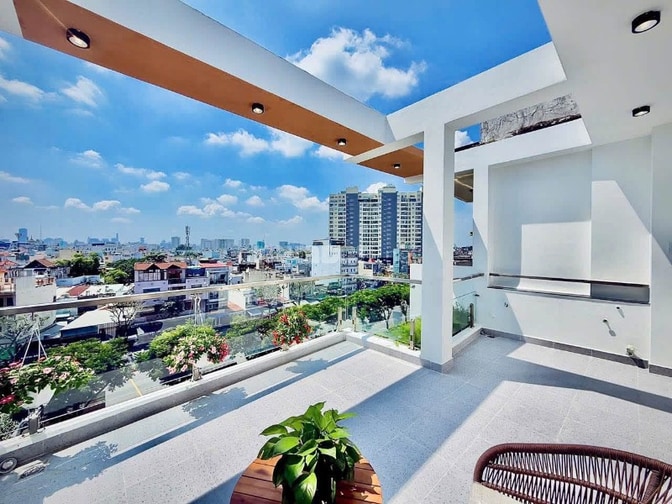 HÀNG HIẾM - NHÀ MẶT TIỀN NGANG 6m - 6 TẦNG LẦU PHẠM VĂN ĐỒNG, P3, GV