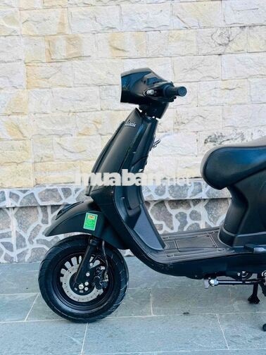 Victoria AT88 bản đặc biệt 2024 Đèn vuông pa lê