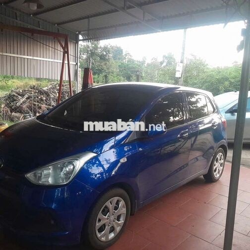 Hyundai Grand i10 Xanh