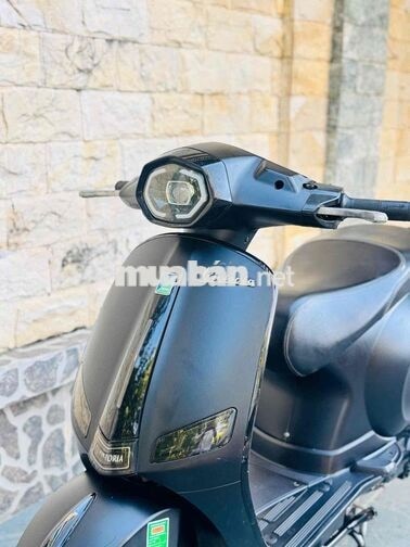 Victoria AT88 bản đặc biệt 2024 Đèn vuông pa lê