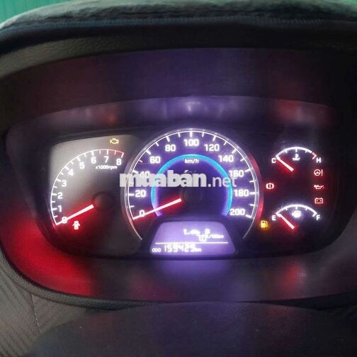 Hyundai Grand i10 Xanh