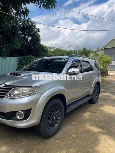 Toyota Fortuner 2014 Bạc