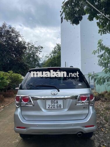 Toyota Fortuner 2014 Bạc