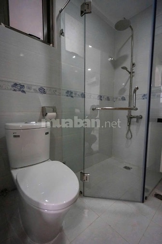Chung cư Carillon-Hoàng Hoa Thám, 79m2, 2pn,ban công, giá thuê 13,5 tr