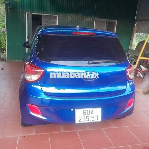 Hyundai Grand i10 Xanh