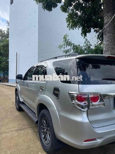 Toyota Fortuner 2014 Bạc