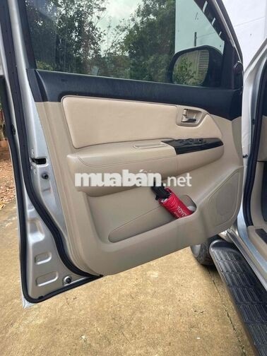 Toyota Fortuner 2014 Bạc