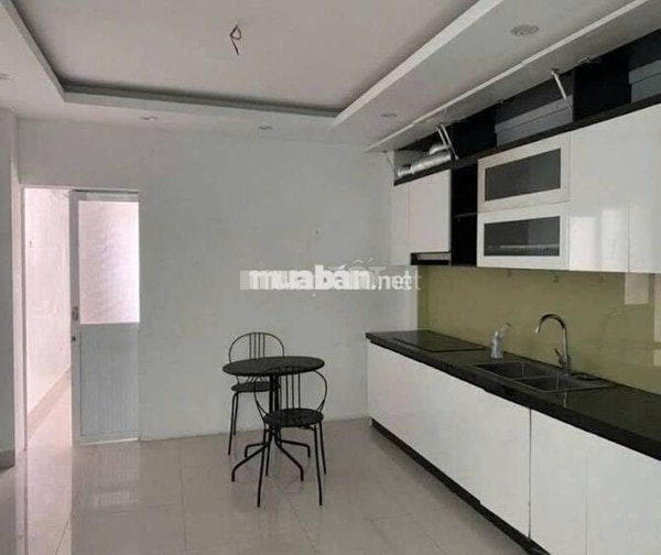 Cho thuê nhà mặt phố Nguyễn Khang, 55M x 7 Tầng CÓ THANG MÁY - PCCC