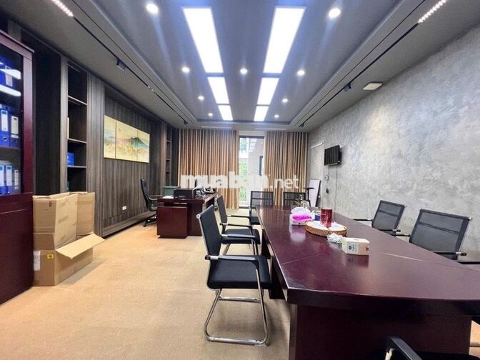 40tr/th cho thuê Galaxy Vạn Phúc, 91m2 6 tầng, hoàn thiện thông sàn