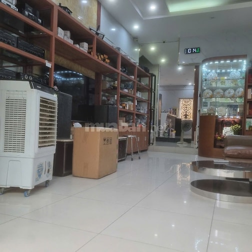 Bán nhà 3 tầng + hầm Bình Trị Đông B Bình Tân, 200m2, giá đất 29.8 tỷ 
