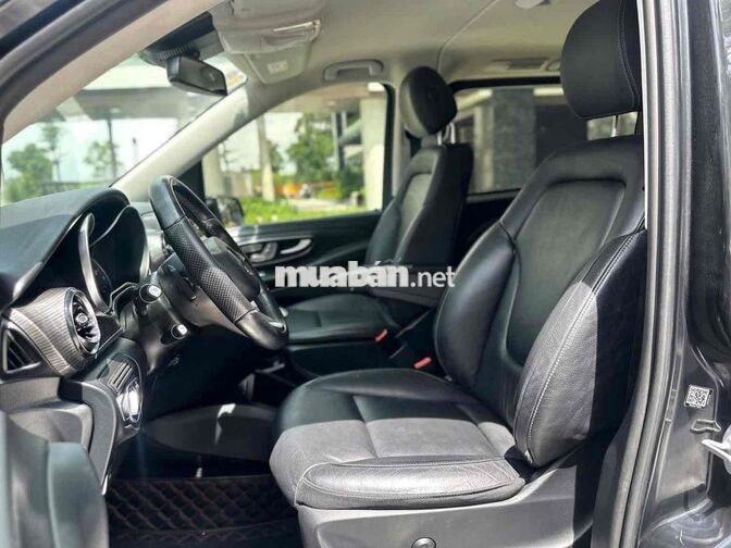 Mercedes-Benz V250 Luxury 2021 Đen 23.000 miles