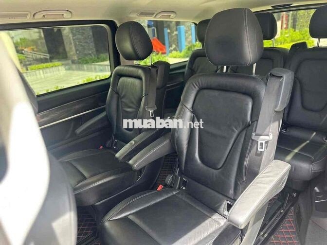 Mercedes-Benz V250 Luxury 2021 Đen 23.000 miles