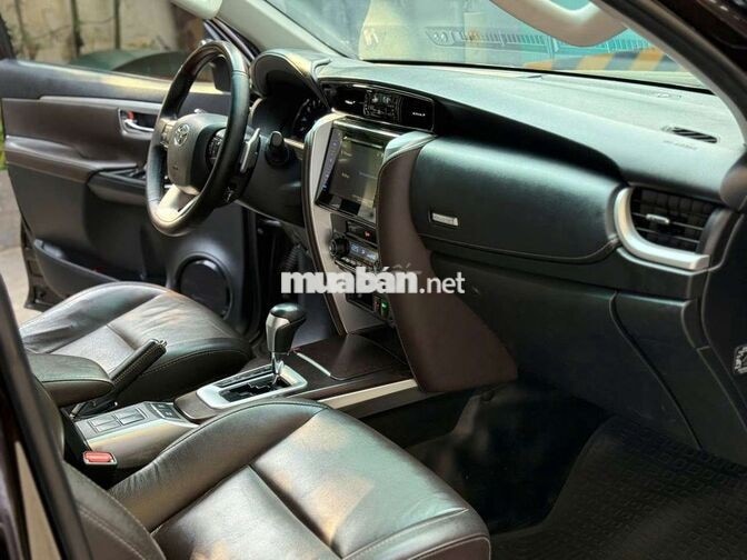 Toyota Fortuner 2.7V 2019 Nâu Tự động 155.026km