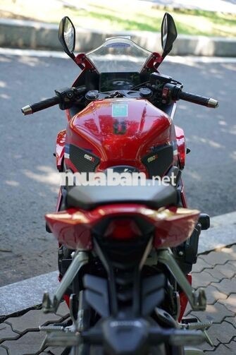 ❤️🩷Honda CBR650R E-Clutch 2025 odo 4k lướt