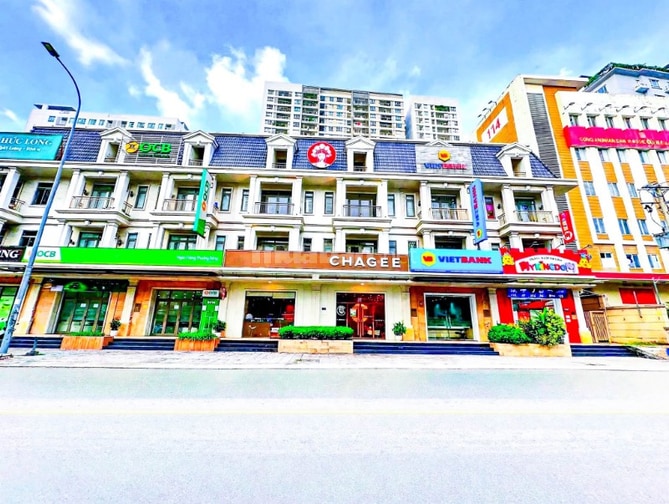 Cho thuê nhà MT 119G-119H phổ quang, p.09 phú nhuận 12x16m trệt 3 lầu 