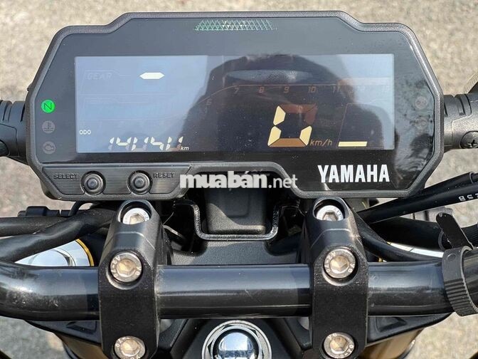 Yamaha MT-15 2021 Đen 14.000km, có giao lưu xe.