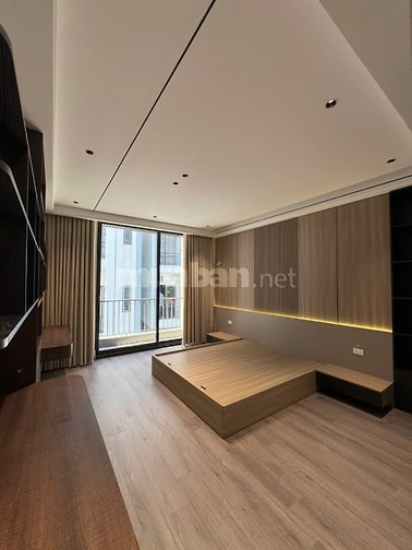 Siêu Phẩm Long Biên, Ô tô vào nhà, 50m x 6 tầng thang máy, Rá cực sốc