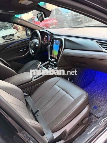 VinFast Lux A 2.0 Base 2022 Đen 11 vạn