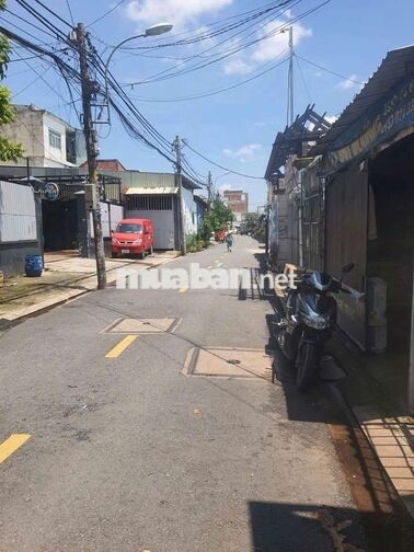 Nhà Mặt tiền Tây Lân 3 DT:4x12 có gác