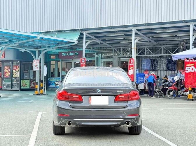 BMW 530i 2019