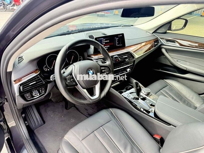 BMW 530i 2019