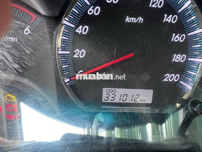 Toyota Fortuner 2016 Bạc 331012 km