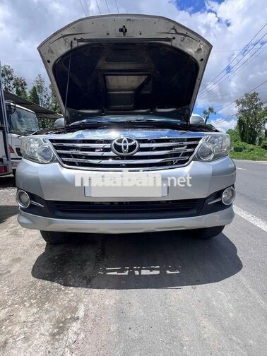 Toyota Fortuner 2016 Bạc 331012 km