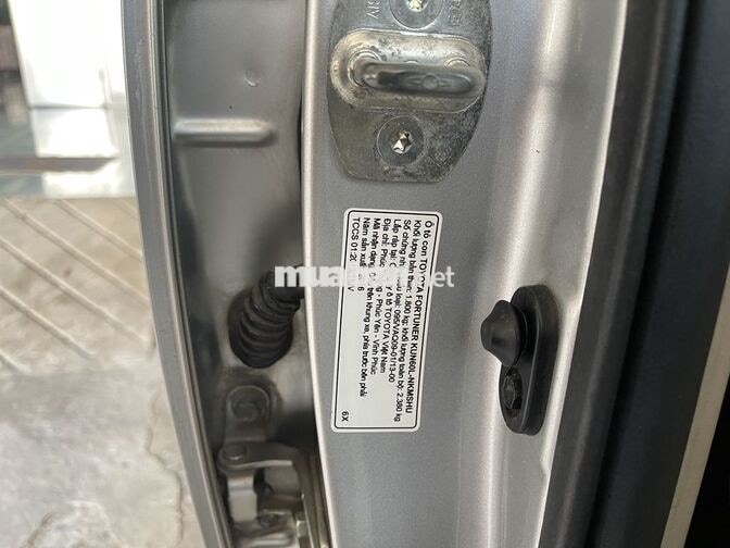 Toyota Fortuner 2016 Bạc 331012 km