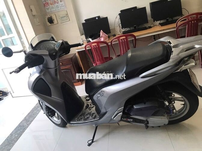 Honda SH 150i ABS 2022 Bạc Đen