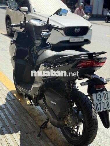 Honda Vario 160cc Đen bóng Smartkey