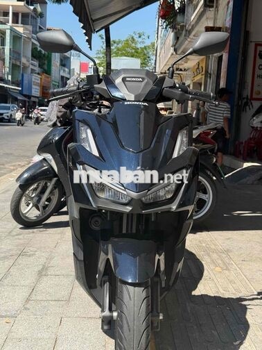 Honda Vario 160cc Đen bóng Smartkey
