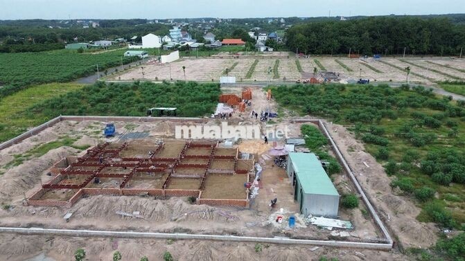 Cần Bán Đất Sát Bên VinCom Plaza và Trung Tâm Hành Chính Chơn Thành!