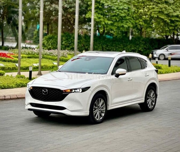 Mazda CX5 2.0AT Exclusive 2026 Trắng 10.000km
