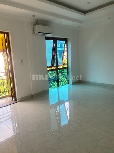 Cho thuê nhà mặt phố Sa Đôi, Nam Từ Liêm, diện tích 90m2, 4 tầng