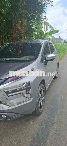 Mitsubishi Xpander Premium 2022 Xám
