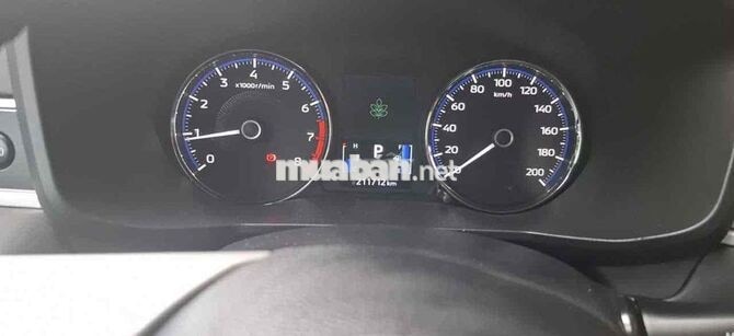 Mitsubishi Xpander Premium 2022 Xám