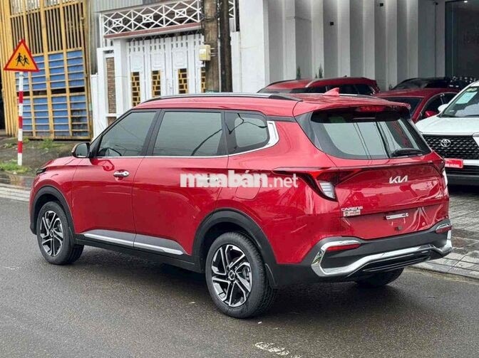 Kia Carens Luxury 2024 Số tự động Đỏ
