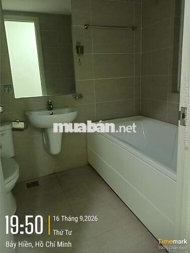 Cộng Hòa Plaza căn hộ rộng 80m2 - 2 phòng ngủ - Nhà trống
