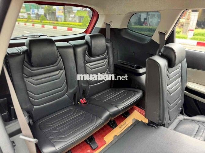 Kia Carens Luxury 2024 Số tự động Đỏ