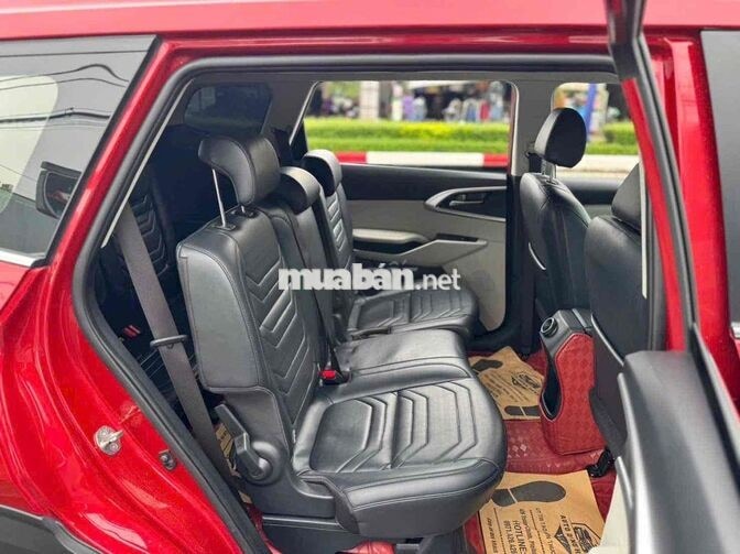 Kia Carens Luxury 2024 Số tự động Đỏ