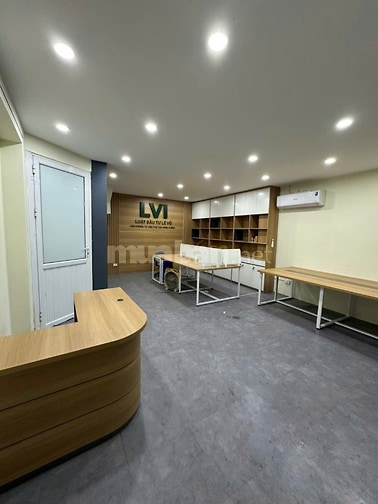 Cho thuê nhà mặt phố Kim Mã, phường Ngọc Hà. Vị trí đắc địa