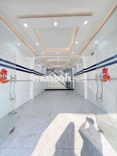 Cho thuê nhà 1 Trệt 1 Lầu mặt tiền Trần Hoàng Na