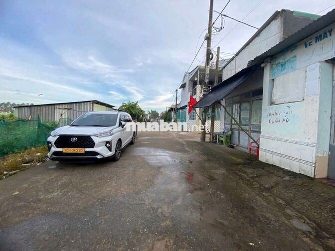 $ Tôi cần bán 149m2 đất thổ cư 6 x 24.9m hẻm xe hơi